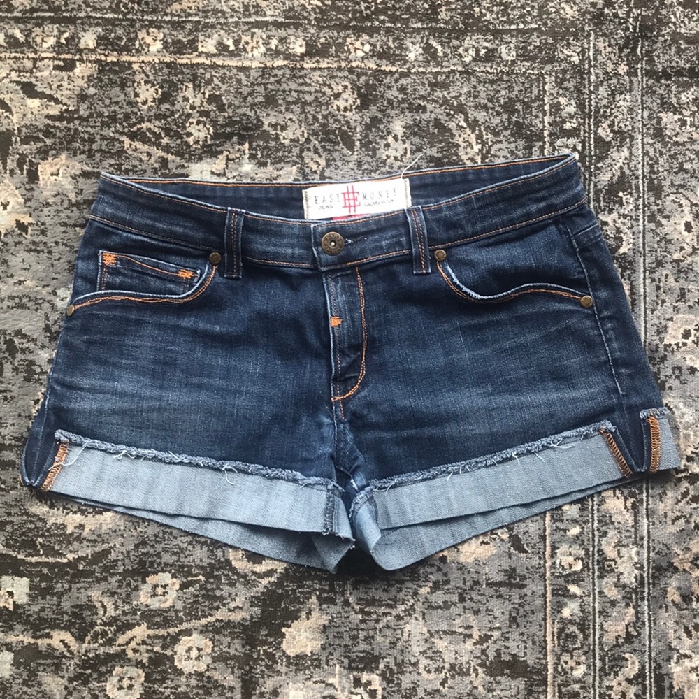 Cuffed denim shorts